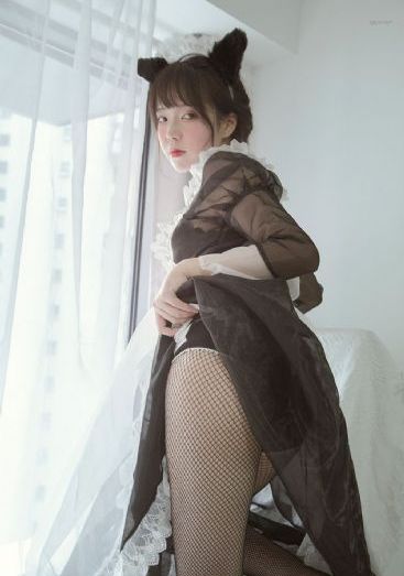 挣扎吧亚当君第一季免费播放