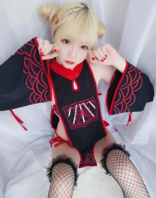 加勒比海女海盗