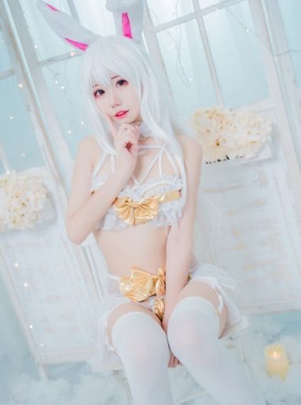 哺乳期给上司喂奶hd