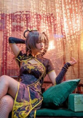 小柔在公厕被灌满jing液小说